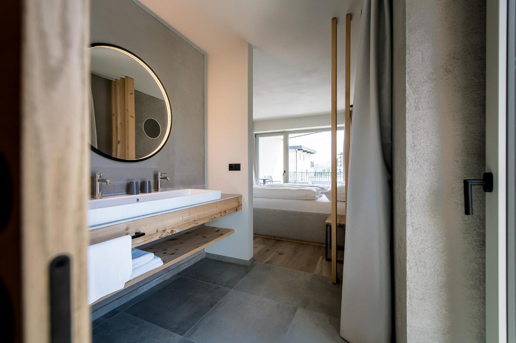 Hotel Sonnenheim Chienes Ngoại thất bức ảnh