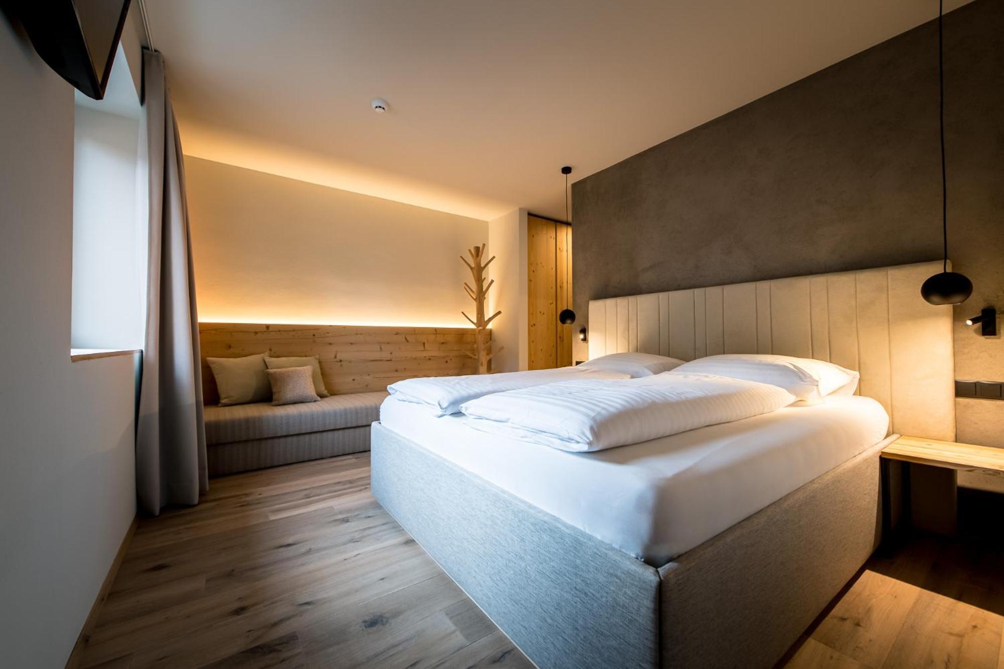 Hotel Sonnenheim Chienes Ngoại thất bức ảnh
