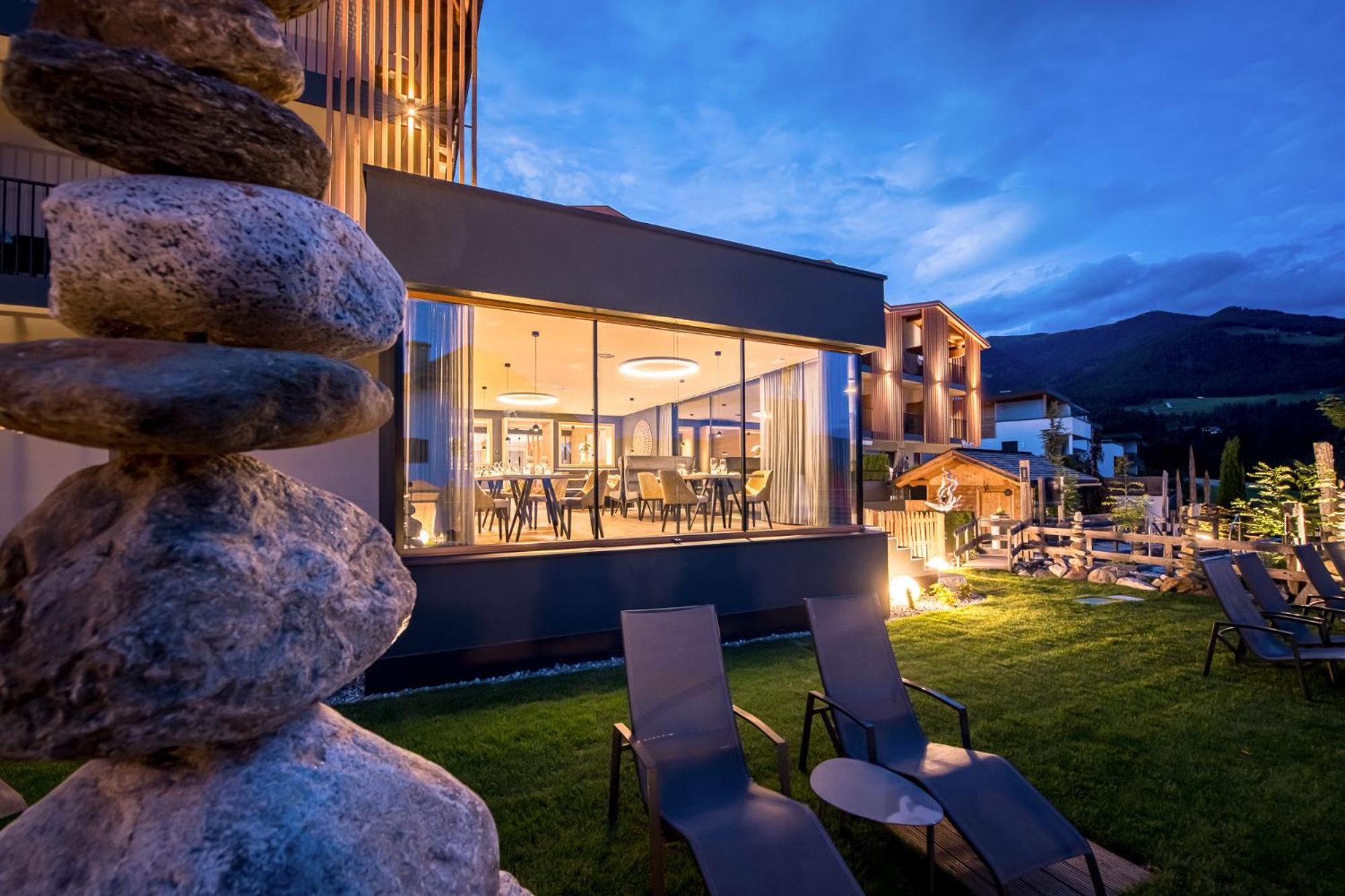 Hotel Sonnenheim Chienes Ngoại thất bức ảnh